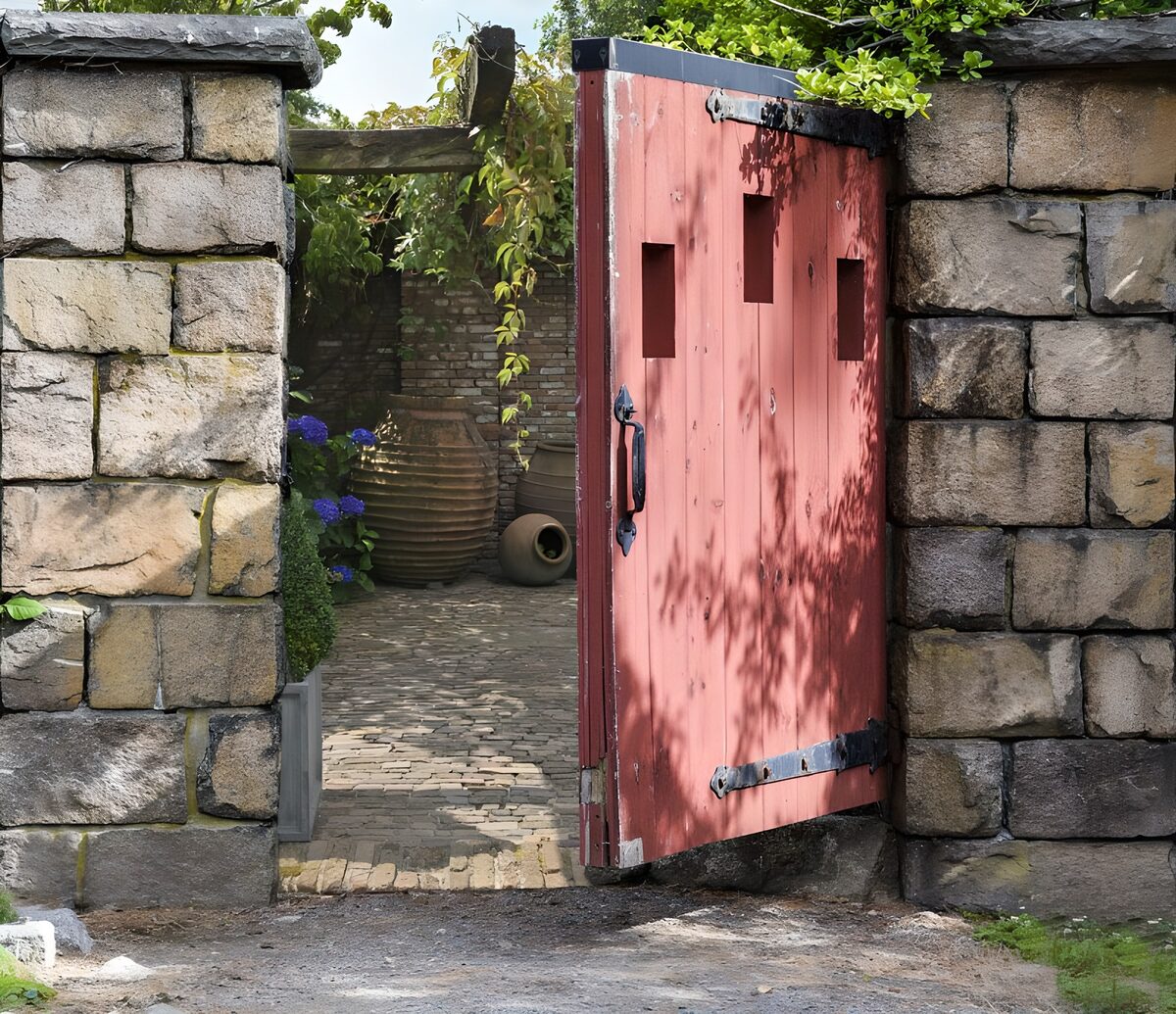 De Rode Poort naar de Tuin