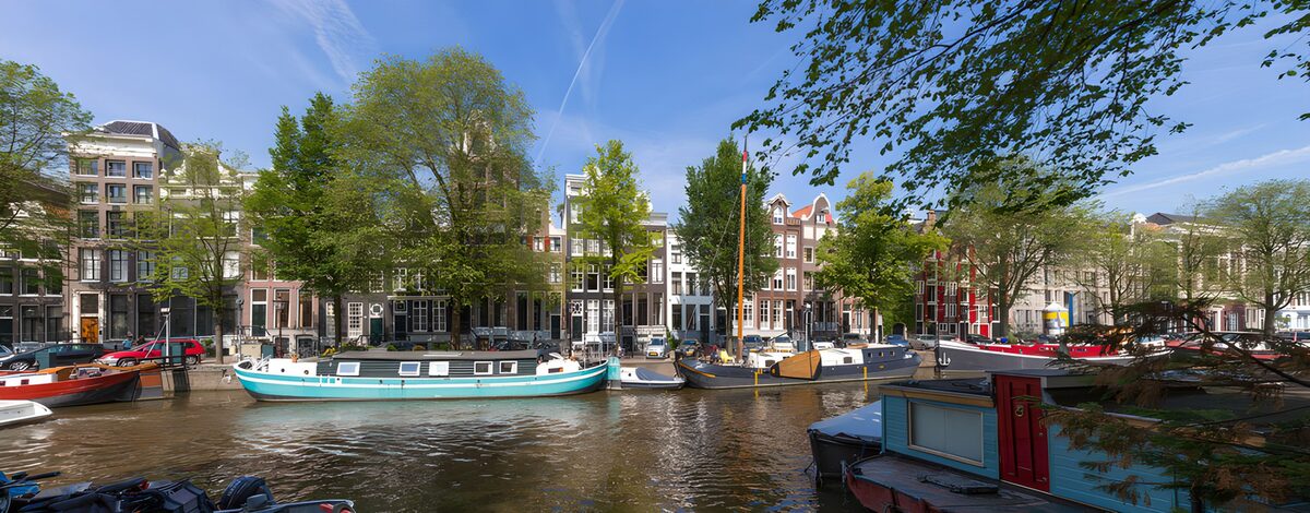 CW1313175: Gezelligheid aan de Amsterdamse grachten