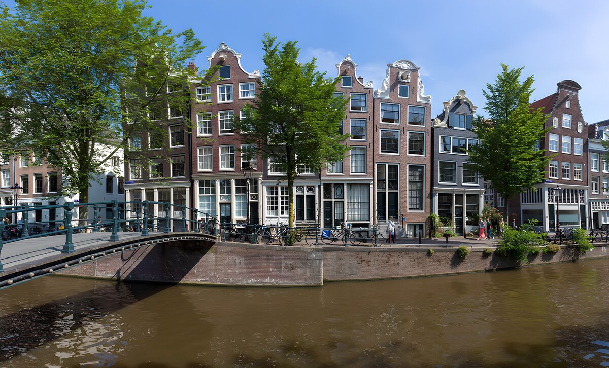 CW5287211: Prachtige grachtenhuizen in Amsterdam