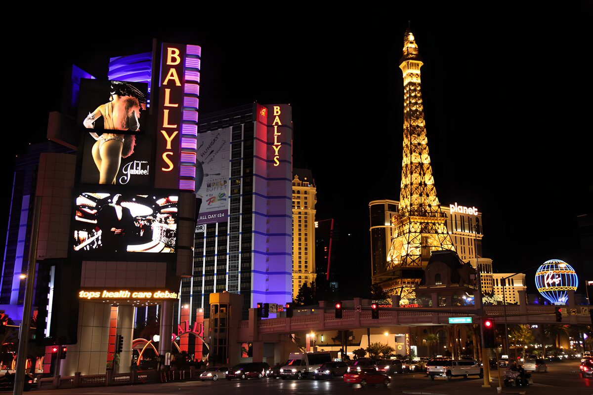 CW9873416: Verlichte Nacht in Las Vegas