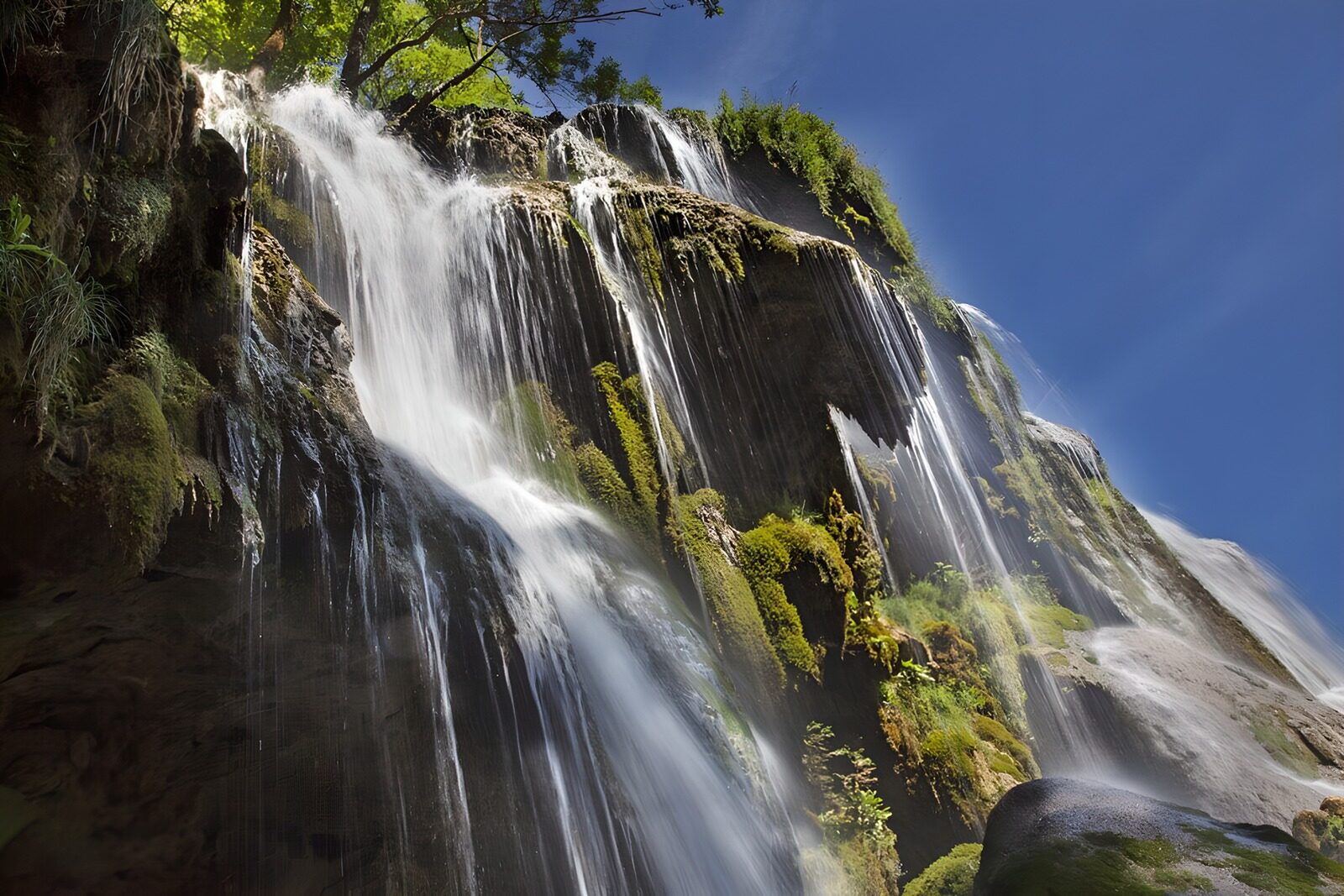CW2046254: Vocalen van een Waterval