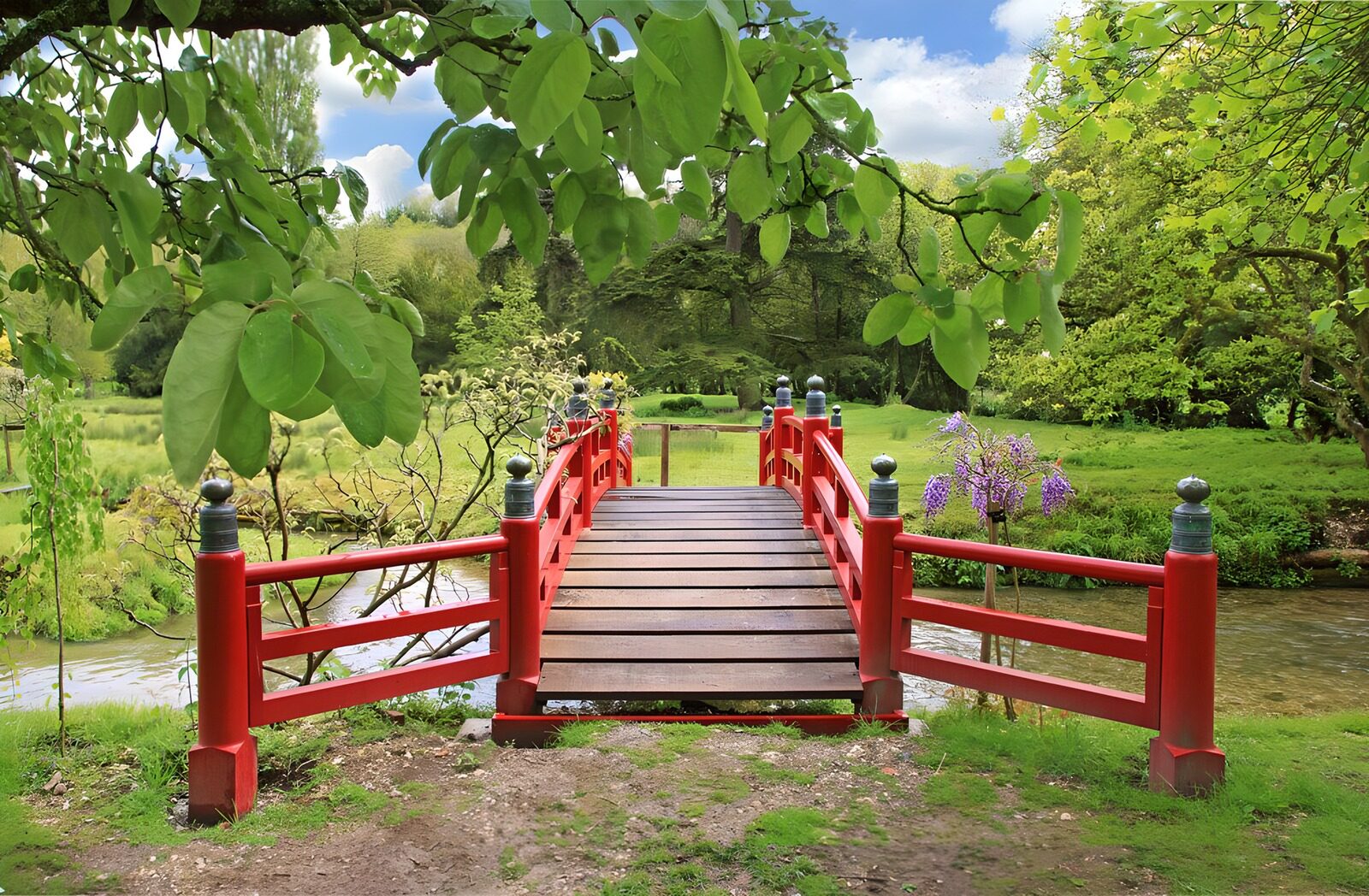 CW9216097: Pittoreske Rode Brug in de Natuur