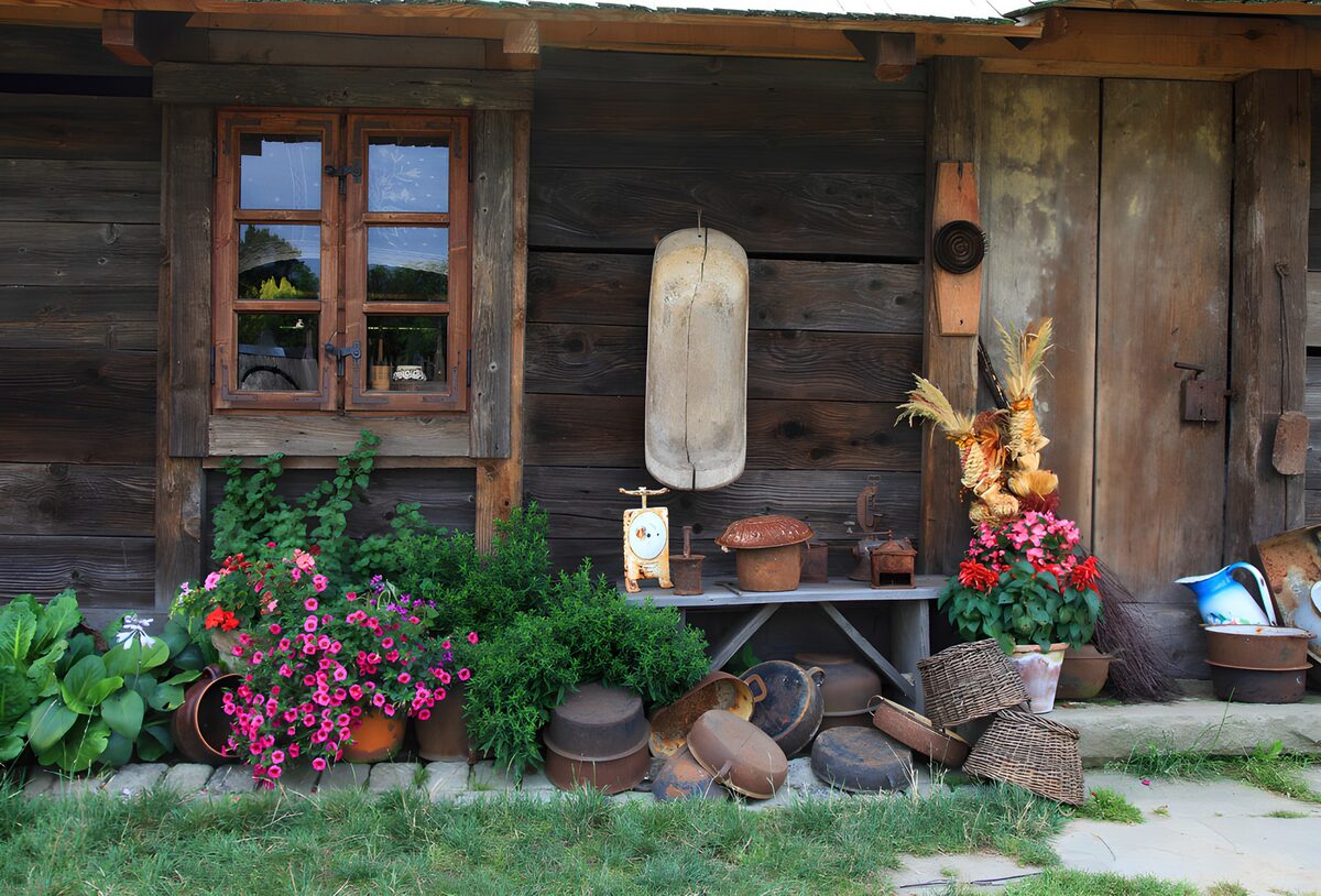 CW4799868: Authentieke boerderijhoek met decoraties
